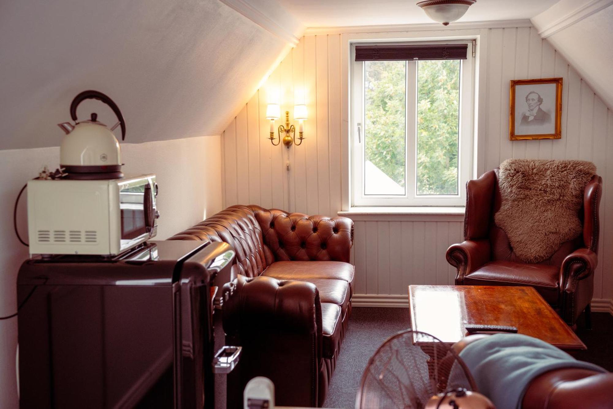 Boutique Hotel Postgarden Holsted Экстерьер фото